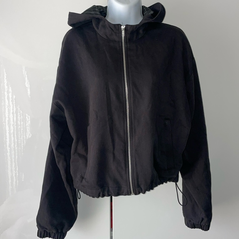 NWT Monrow black soft twill hooded bomber jacket Small